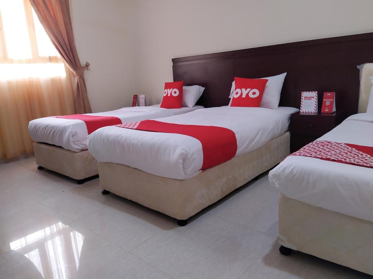 Super Oyo 107 Al Areen Hotel Apartments Shāhiq Kültér fotó