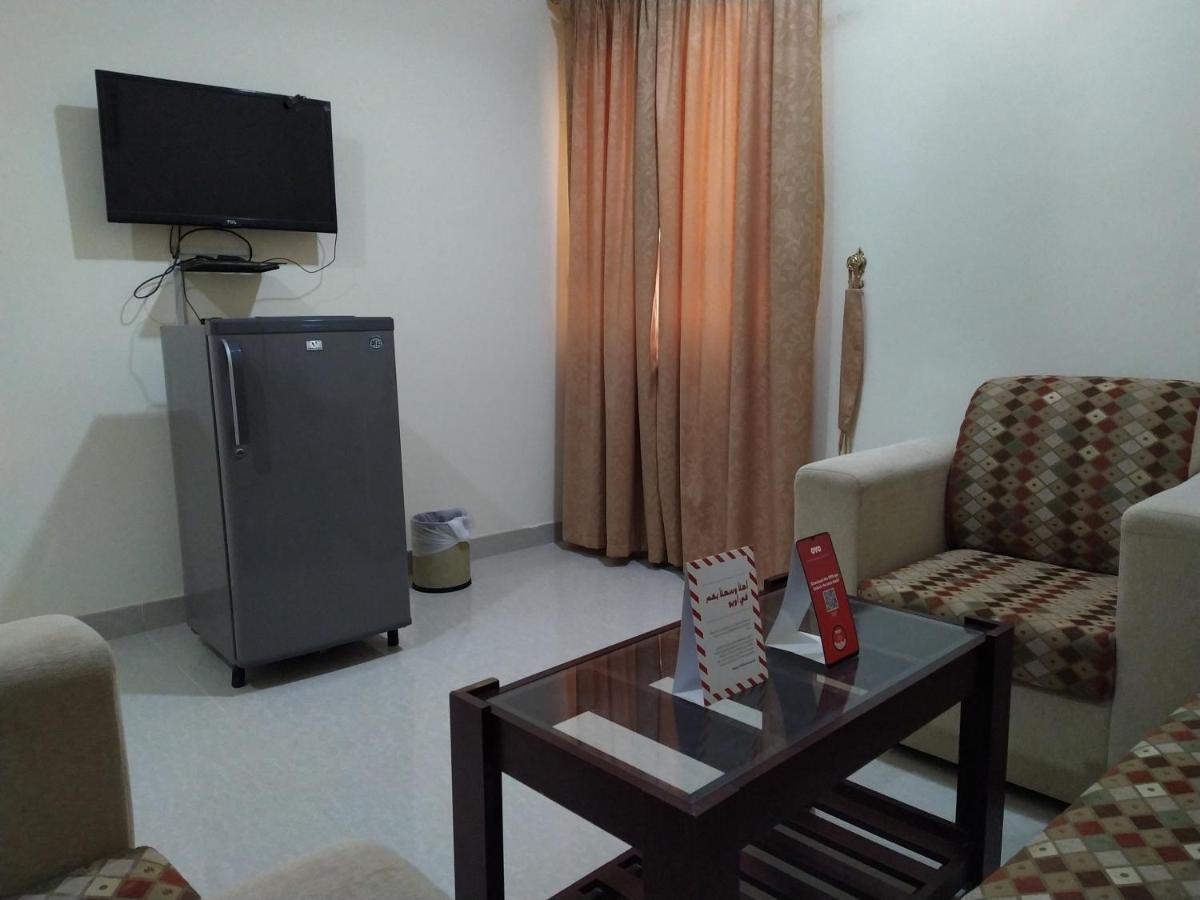 Super Oyo 107 Al Areen Hotel Apartments Shāhiq Kültér fotó