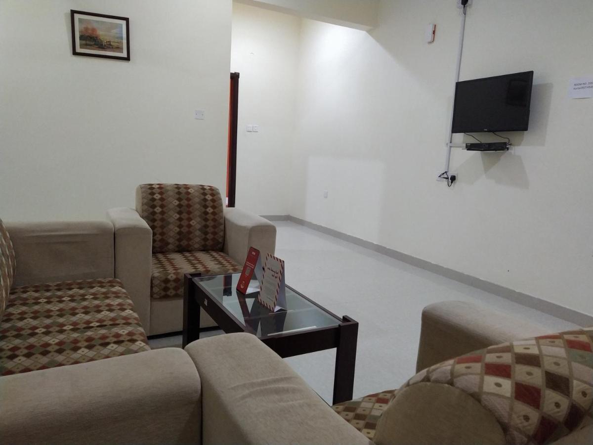 Super Oyo 107 Al Areen Hotel Apartments Shāhiq Kültér fotó