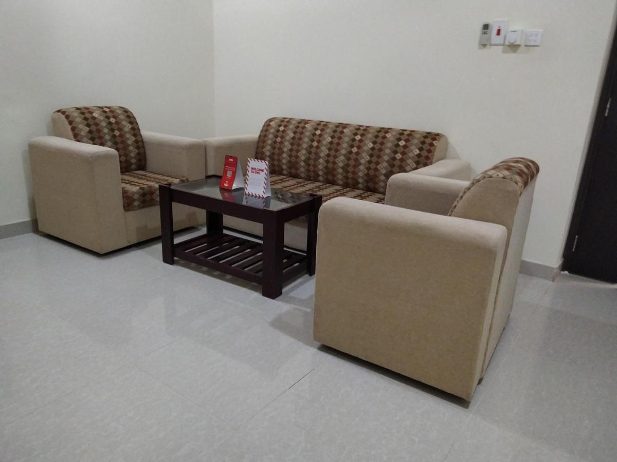 Super Oyo 107 Al Areen Hotel Apartments Shāhiq Kültér fotó
